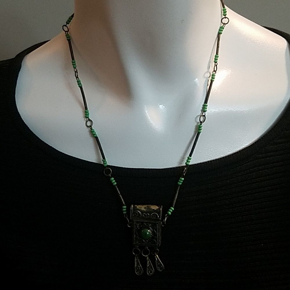 Vintage Green and Metal Small Pouch Pendant Necklace